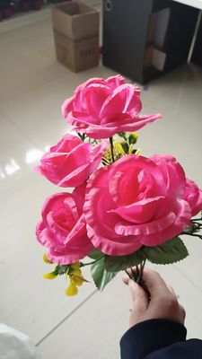Durable Artificial Flowers Red Rose Flowers for Home Decoration Long-lasting and Beautiful