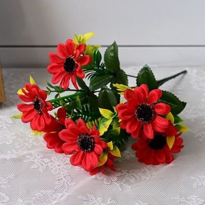 Durable Artificial Flowers Long-Lasting And Beautiful Daisy Plastic Flowers With Different Colors