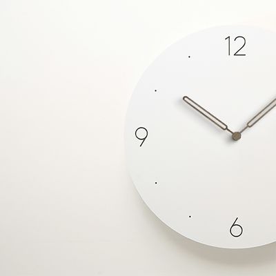 European New Style Personalized Wall Clocks Creative MDF Unique Modern Wall Clocks